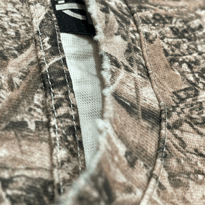 LEVELS CAMO CROP TEE